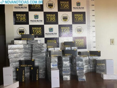 Polícia Militar Rodoviária apreende 100 aparelhos celulares que estavam em compartimento oculto em um veículo na MS-164