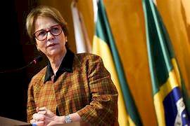 Senadores vão debater abatimento de dívidas de estados e municípios