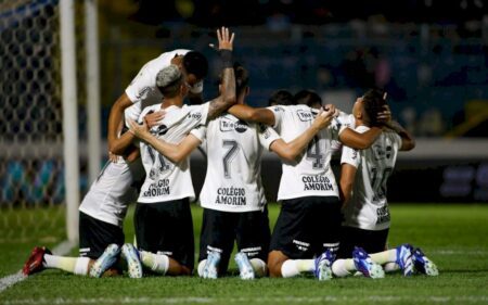 Corinthians empata sem gols com o Marília na Copinha e se classifica para próxima fase