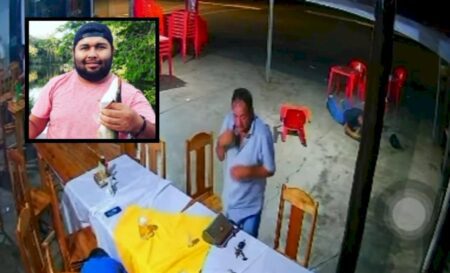 Vídeo: Homem é executado a tiros na frente de prefeito