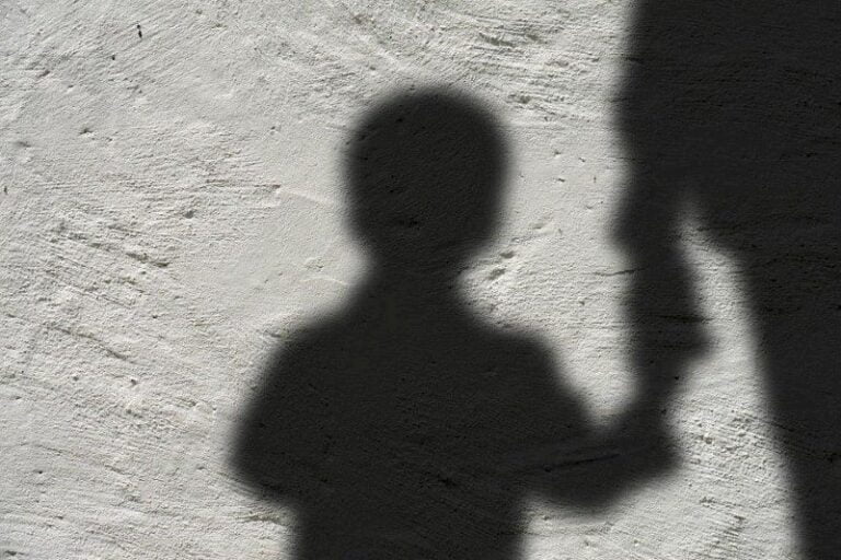 Tio é acusado de abusar sexualmente de criança de 6 anos e é preso em flagrante