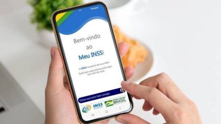 Aposentados e pensionistas do INSS já podem consultar o valor do benefício com reajuste; saiba como