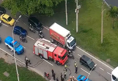 Acidente afeta o trânsito na Linha Vermelha nesta quarta, dia 31