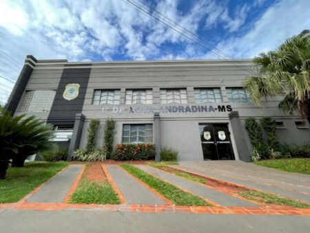 NOVA ANDRADINA: Homem perde quase R$ 10 mil pagando honorários para falso advogado