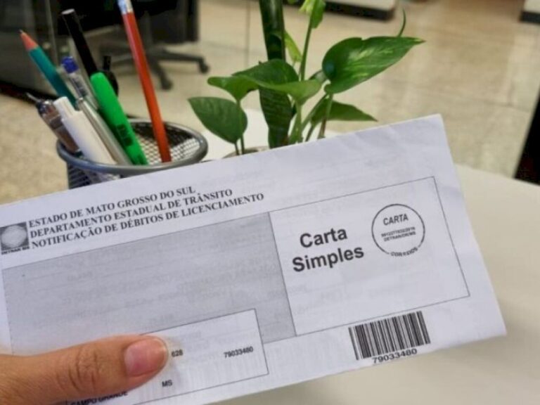 Prazo para pagar licenciamento em atraso termina nesta quinta