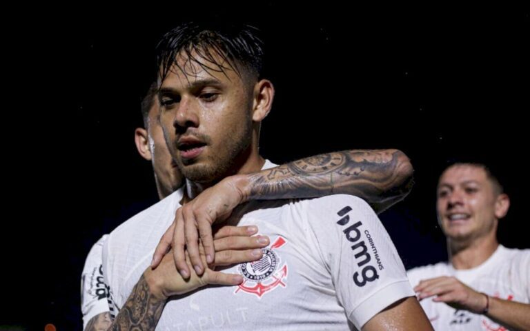 Romero comemora vitória e explica homenagem a ídolo do Corinthians: ‘sabemos o significado dele’