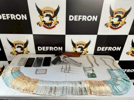Polícia Civil prende dois homens por uso de documento falso, receptação e adulteração de veículo