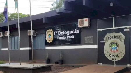 Após obrigar mãe a fazer comida, filho ameaça colocar veneno no poço de água Polícia foi acionada e agressor acabou preso BATANEWS/MIDIAMAX