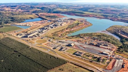 Plano Nacional de Fertilizantes tem 1ª nova fábrica inaugurada