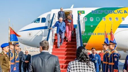 Lula completa 70 dias fora do Brasil desde início do governo