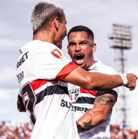 No sufoco, São Paulo vence o Ituano e avança às quartas do Paulistão