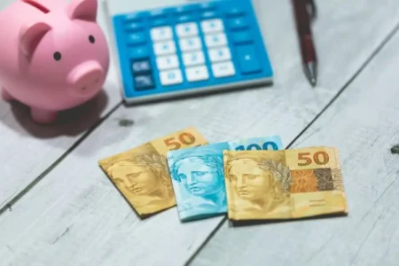 INSS confirma pagamento do 13º Salário para aposentados, mas sem antecipação