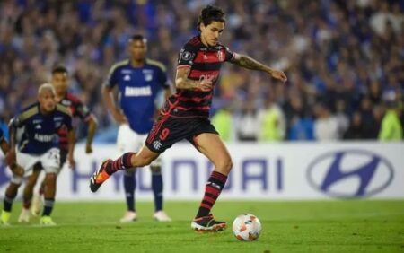 Grêmio joga mal e Flamengo abre a Libertadores 2024 com empate