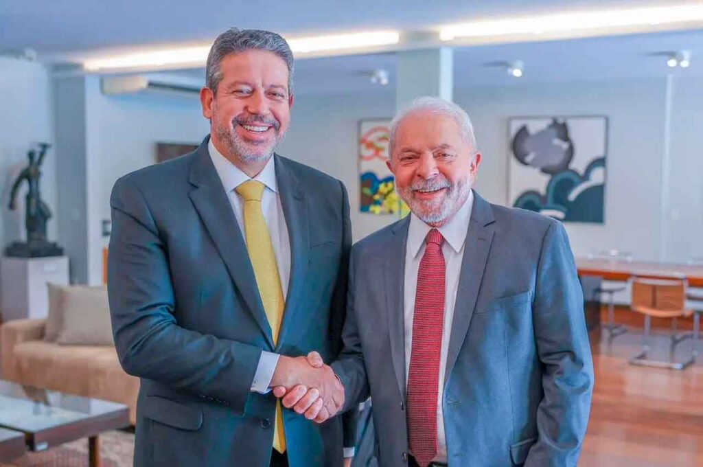 Para aliados de Lira, Lula tem que se preocupar é com o Senado, que analisa texto capaz de gerar rombo de R$ 42 bi