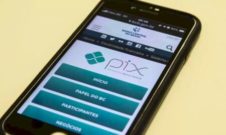 Para evitar golpes, Banco Central passa a detalhar chaves do Pix