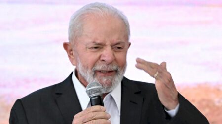 Se tiver gosto de álcool, até que é bom, diz Lula sobre o bagaço de cana-de-açúcar