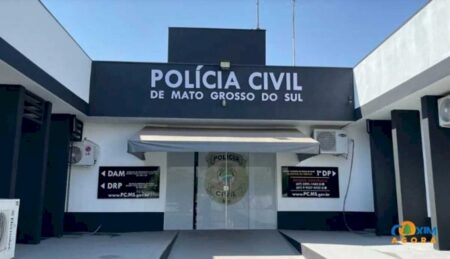 Homem contrata programa e tem celular e cartão furtados