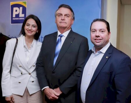 Pressionado pelo PP e sem Bolsonaro, PL lança esposa de deputado em Dourados