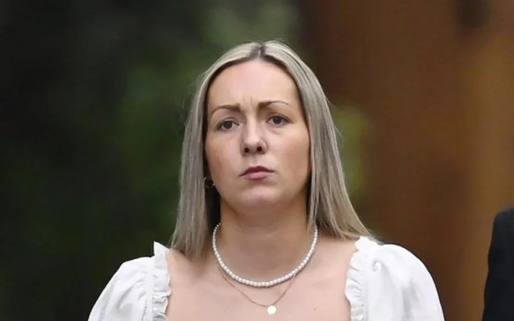 Professora investigada por abusar de adolescente engravida de outro aluno na Inglaterra