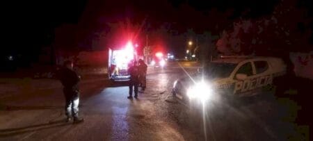 Rapaz é colocado à força em carro e largado em terreno com facadas no pescoço