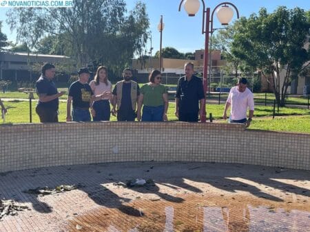 Comissão legislativa convoca secretário e pede providências para melhorar condições da Praça Centenário