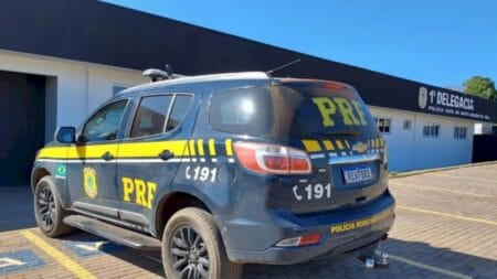 Homem é preso prestando serviço de transporte com carro roubado na BR-267 em Bataguassu