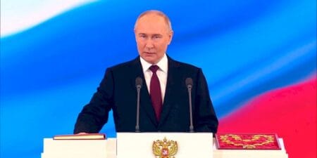 Putin estabelece condições russas para negociações de paz na Ucrânia