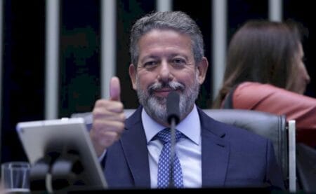 Como Lira manobrou a votação-relâmpago sobre projeto para dificultar o aborto legal