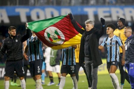 Renato Gaúcho critica falta de apoio aos times do RS: ‘Não tem união. Deixaram a gente lá, cada um por si’