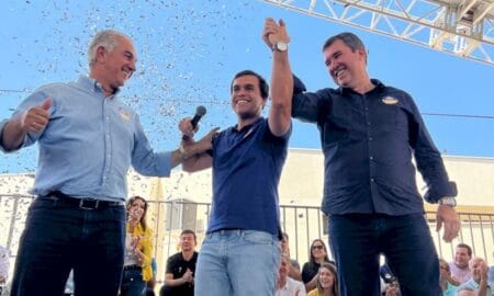 Com seis partidos aliados e na cola do PL, PSDB lança pré-candidatura de Beto