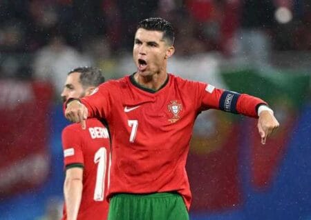 Cristiano Ronaldo é o primeiro jogador a disputar seis Eurocopas; veja outros recordes do craque