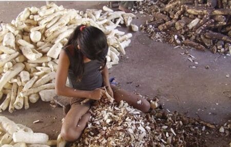 MPT pede rejeição integral à PEC que permite trabalho aos 14 anos
