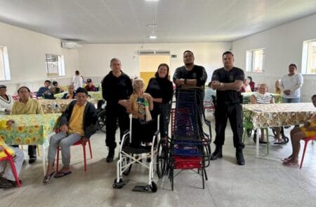 Cadeiras reformadas em presídio vão ajudar na assistência de idosos de Aquidauana