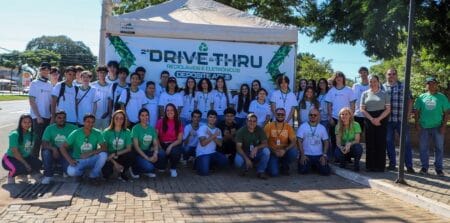 Nova Andradina recolhe 1,5 toneladas de lixo eletrônico em Drive Thru