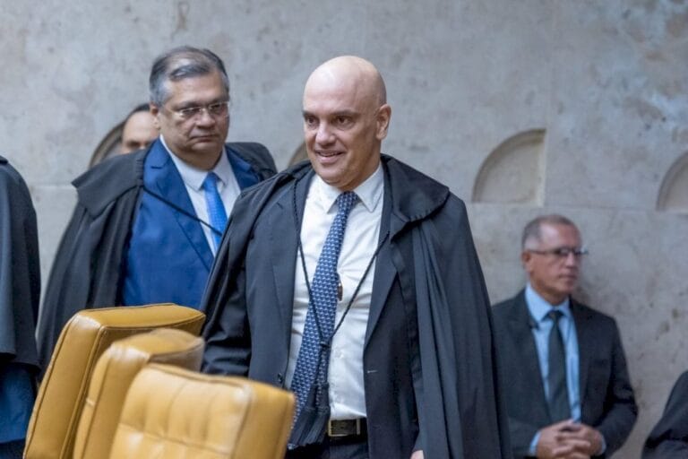 A brincadeira de Moraes sobre o momento socialista do STF