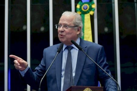 Veja isso: Mensalão foi a primeira grande fake news do Brasil, diz Dirceu