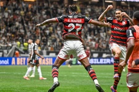 Flamengo se isola, Botafogo fica na cola e São Paulo entra no G-4