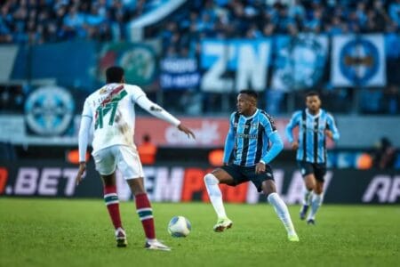 Grêmio volta a vencer pelo Brasileirão, e Fluminense perde a sexta consecutiva