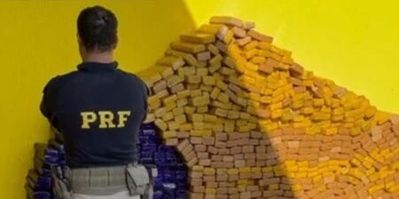 PRF apreende 800 kg de maconha em caminhonete na BR-163