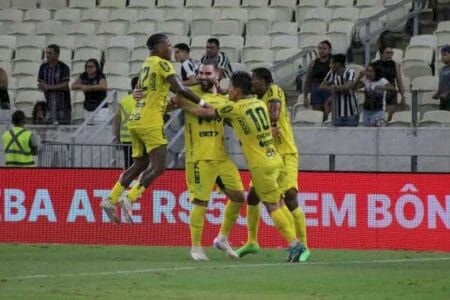 Mirassol assume liderança e aumenta chance de acesso à Série A; Santos tem maior percentual