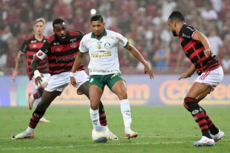 Análise: único a jogar bola no Maracanã, Flamengo amassa o Palmeiras, e 2 a 0 fica barato