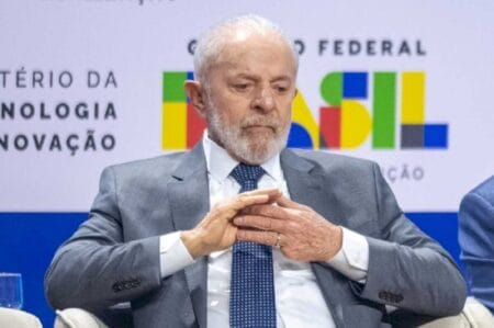 Lula diz que briga para reduzir conta de luz dos pobres: ‘Tá cara’