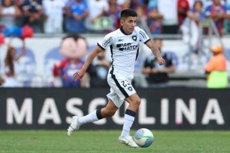 Em busca de títulos, Botafogo aposta em postura mais agressiva na segunda janela