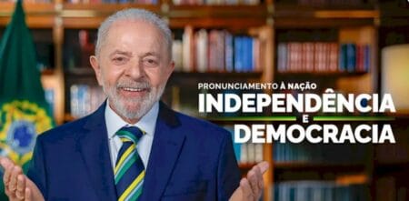 Lula exalta democracia em pronunciamento da Independência