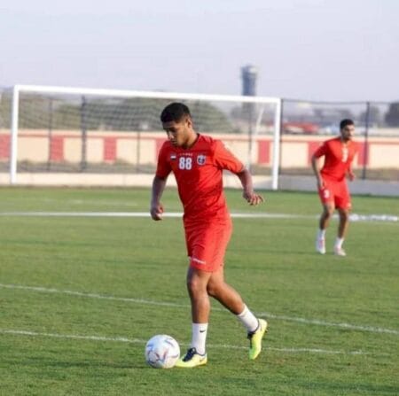 Dispensado sem jogar, brasileiro pede liberação de clube árabe para voltar a atuar: ‘Estou preso’