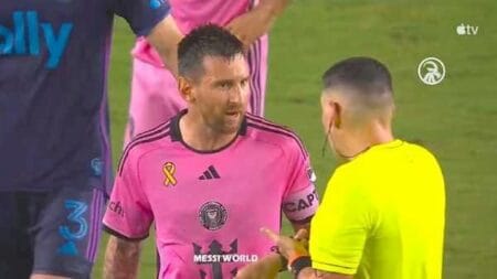 Calma, Messi! Argentino perde a cabeça com o árbitro por pênalti não marcado: ‘Filho da p…!’