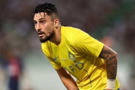 Alex Telles rescinde contrato com o Al-Nassr e está livre no mercado