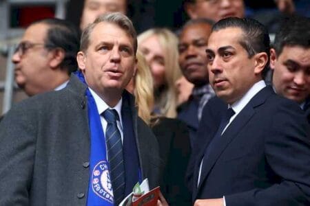 Chelsea vive dias de ‘guerra civil’ entre donos do clube; entenda