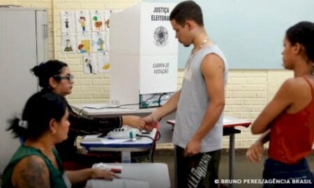 Missões internacionais dizem que eleições ocorreram de forma ordenada
