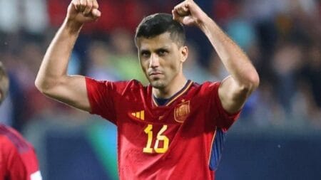 Rodri supera Vini Jr e conquista Bola de Ouro pela primeira vez
